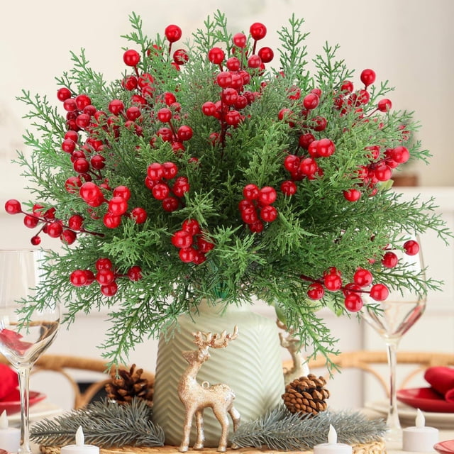 Décorations de Noël Extérieures Fleurs Artificielles Fleurs de Noël Artificielles avec Tiges de Baies Rouges Guirlande Branches pour Décoration d'Hiver Guirlande de Noël Pics d'Arbre et Bricolage
