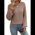 thumbnail image 3 of Camiseta Holgada Informal de Cuello Redondo y Larga Acanalada para Mujer, Ideal para y Otoño Caqui L, 3 of 9