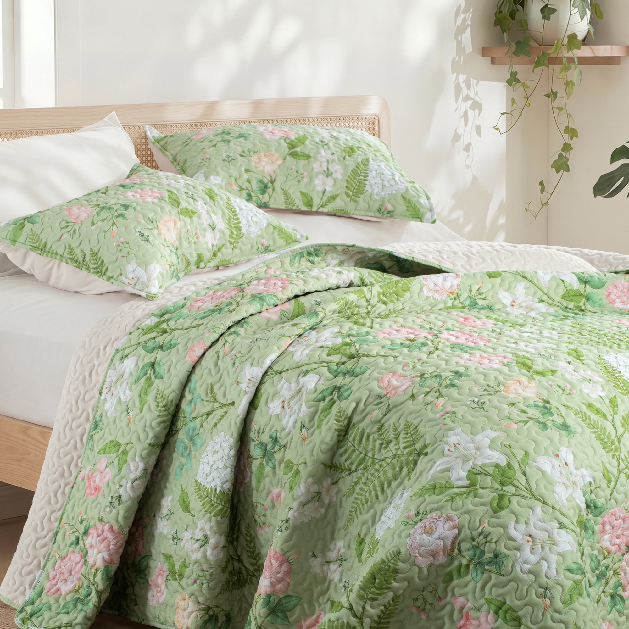 Exclusivo Mezcla Floral Quilts Queen Size, Green Queen Quilt Bedding Set with Blooming Cottagecore Garden Pattern, Reversible Lightweight Bedspreads Coverlets (92"x96")