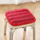 thumbnail image 3 of KAIYANG Cojín cuadrado para silla de oficina para cadera, fino y suave, de felpa roja, 3 of 3