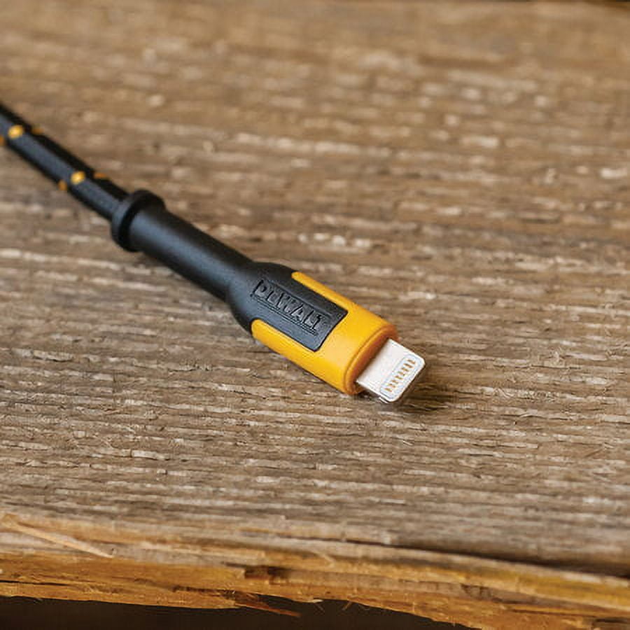 Dewalt Phone Charger Lightning Reinforced Braided Cable 4'