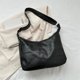 thumbnail image 4 of Bolsos de hombro de moda para mujer, elegantes y elegantes bolsos tote grandes de piel sintética estilo retro, ideales para el trabajo, viajes, negocios y como regalo para novias (negro)., 4 of 4
