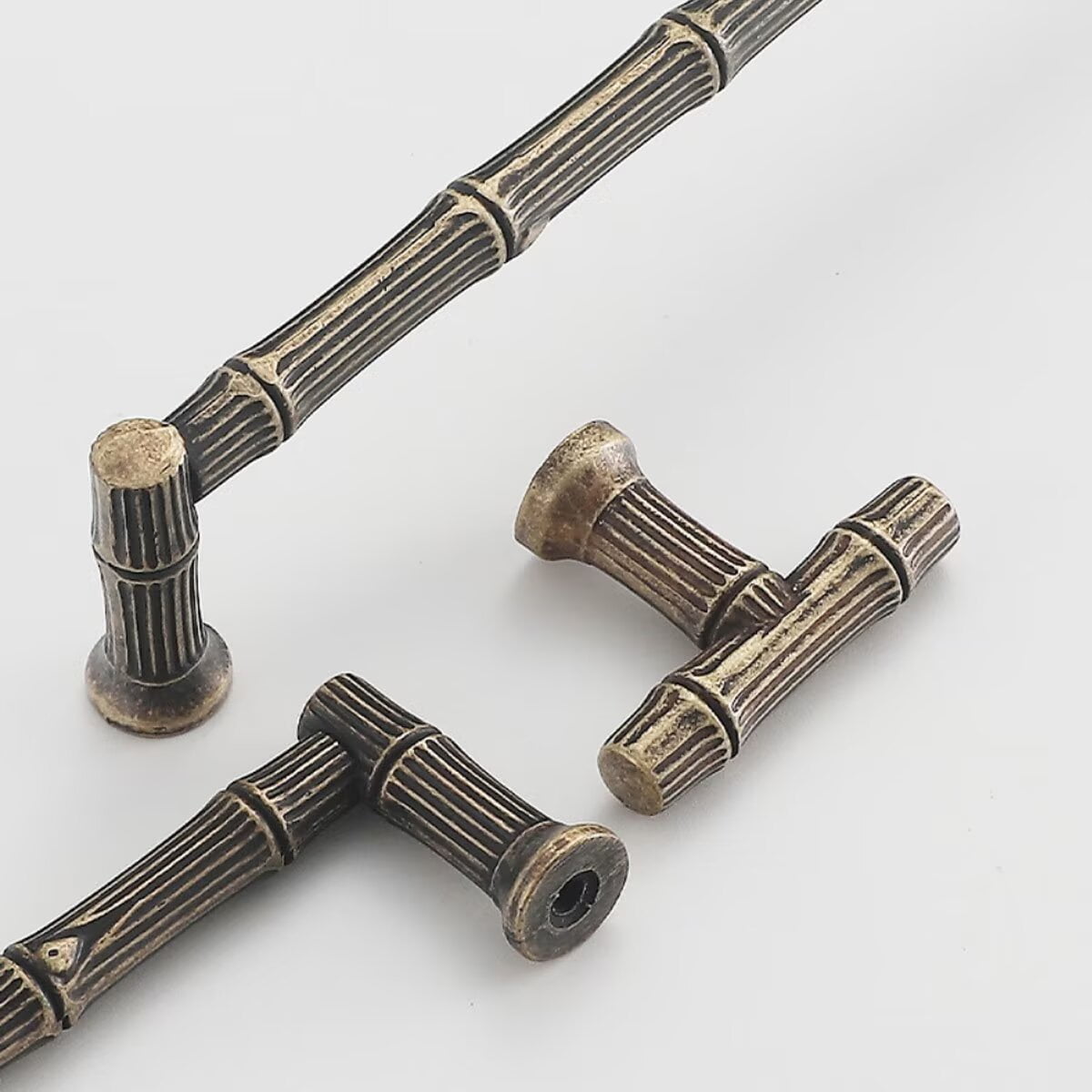 HDJNal Set of 6 pcs, Antique Bronze Cabinet Drawer Knobs,Vintage Retro Brass T Shape Bar Knob,zinc Alloy Solid Drawer pulls for Kitchen, Cupboard, Wardrobe, Dresser ZuJie02A