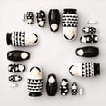 thumbnail image 1 of Muñecas rusas Matryoshka, 5 muñecas tradicionales de madera, color blanco y negro, regalo para niñas. Regalo de navidad, 1 of 6