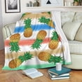 thumbnail image 5 of Couvertures Rafraîchissantes 28x39 Pouces en Velours Ananas, Couverture de Climatisation, Couverture Chaude, Couverture en Polaire Douce, Couverture Réversible en Peluche pour Salon, Lit, Extérieur, Literie, Canapé et Voyage, 5 of 5