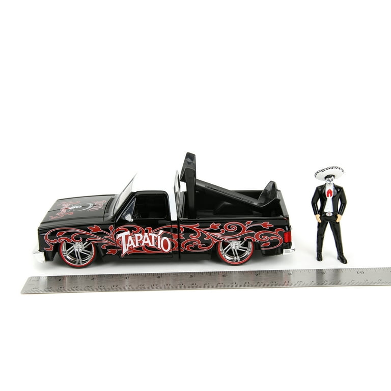 Jada Toys 1985 Chevy C10 Die-cast Car & Tapatio Man Figure