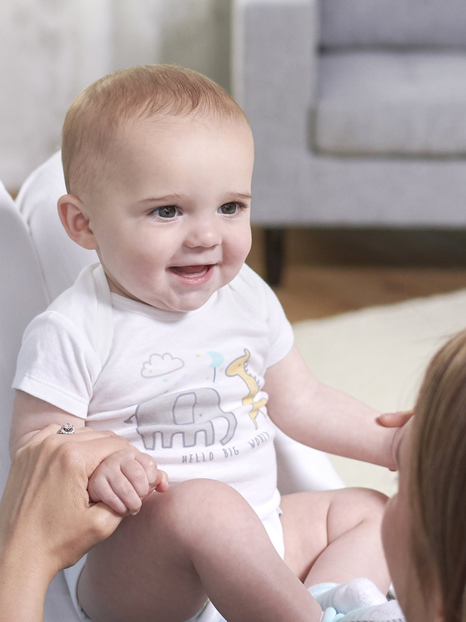 Gerber Baby Boy or Girl Gender Neutral Short Sleeves Onesies Bodysuits, 8-Pack (Newborn - 12 Months)