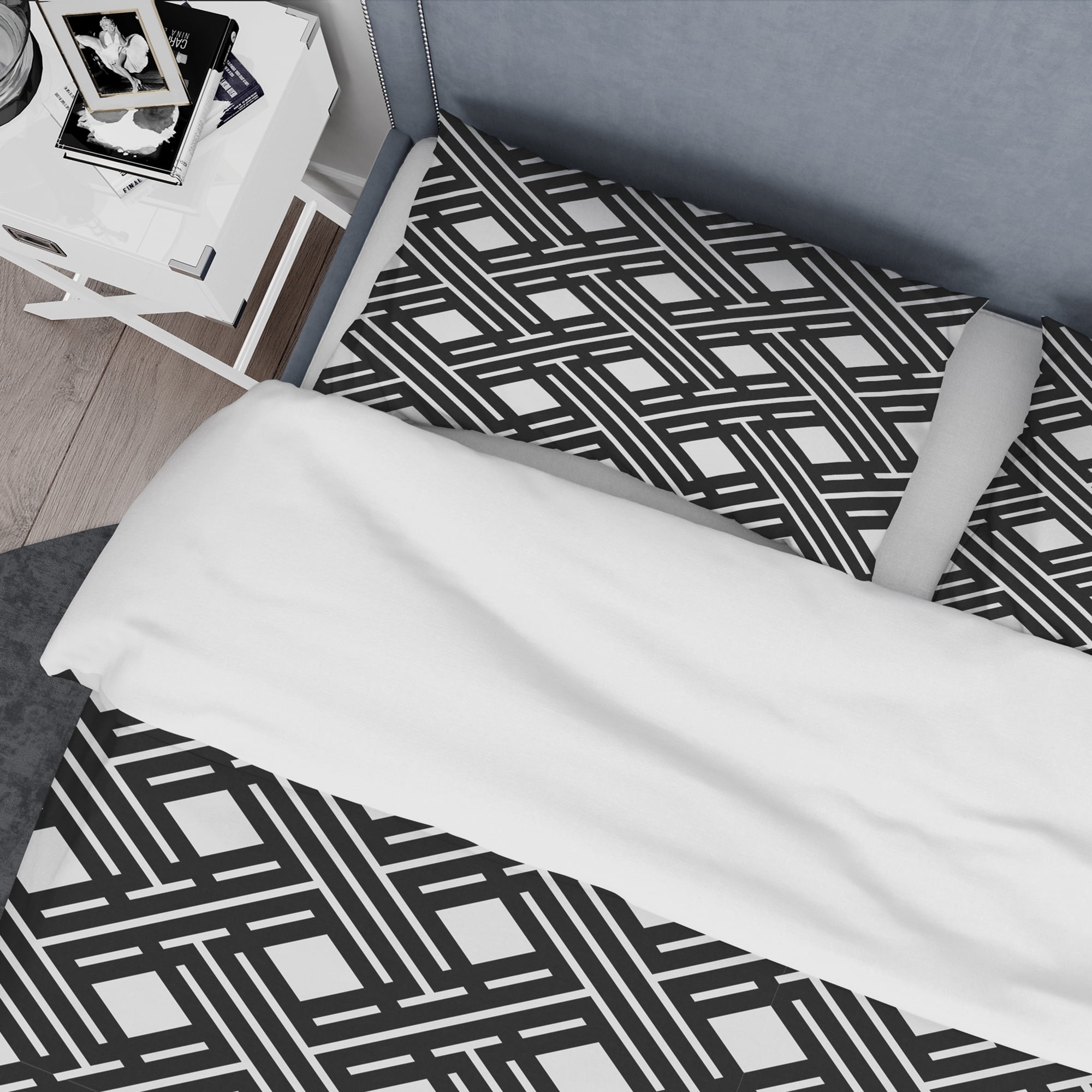Designart 'Monochrome Geometric Pattern II' Mid-Century Modern Duvet Cover Set