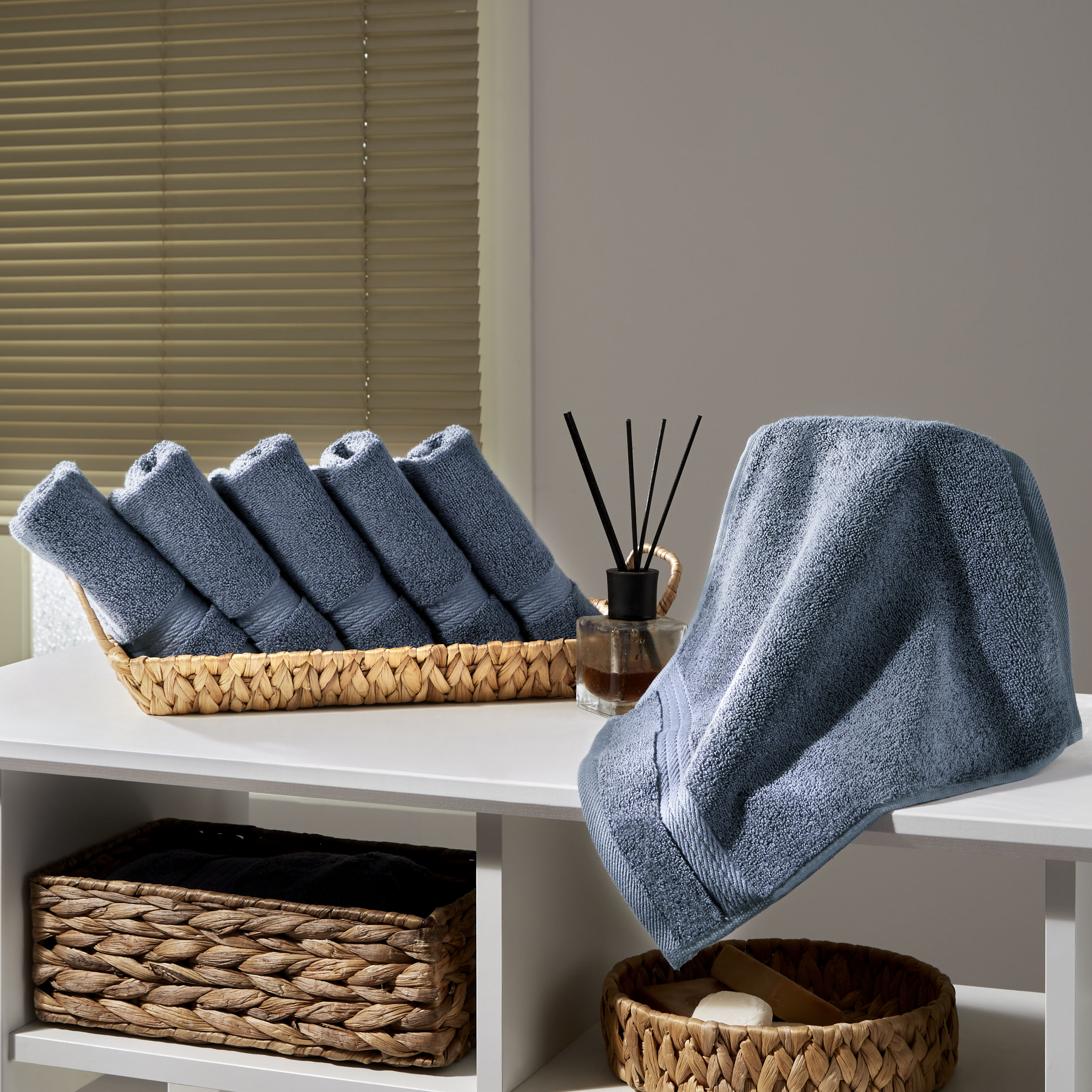 Ozdilek 6-Piece Washcloth Set 13x13 Bath Towels 100% Turkish Cotton, 600 GSM, Soft, Gentle on Sensitive Skin, Multi-Purpose Use, Washable, Reusable, Ideal for Baby Care & Spa 6 Towels  (Ocean Blue)