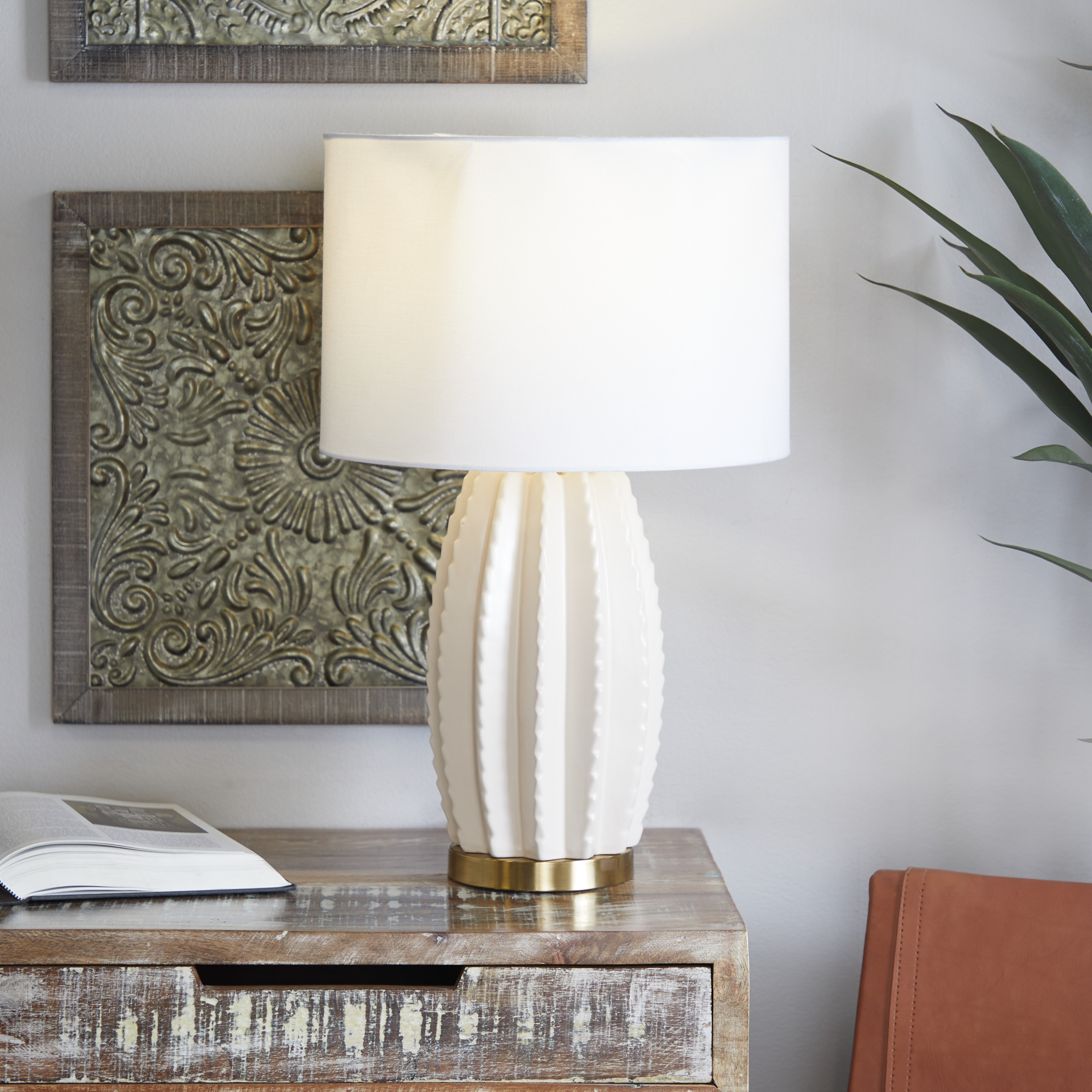CosmoLiving by Cosmopolitan 24" Gourd Style Base Cream Table Lamp with Cream Linen Shade
