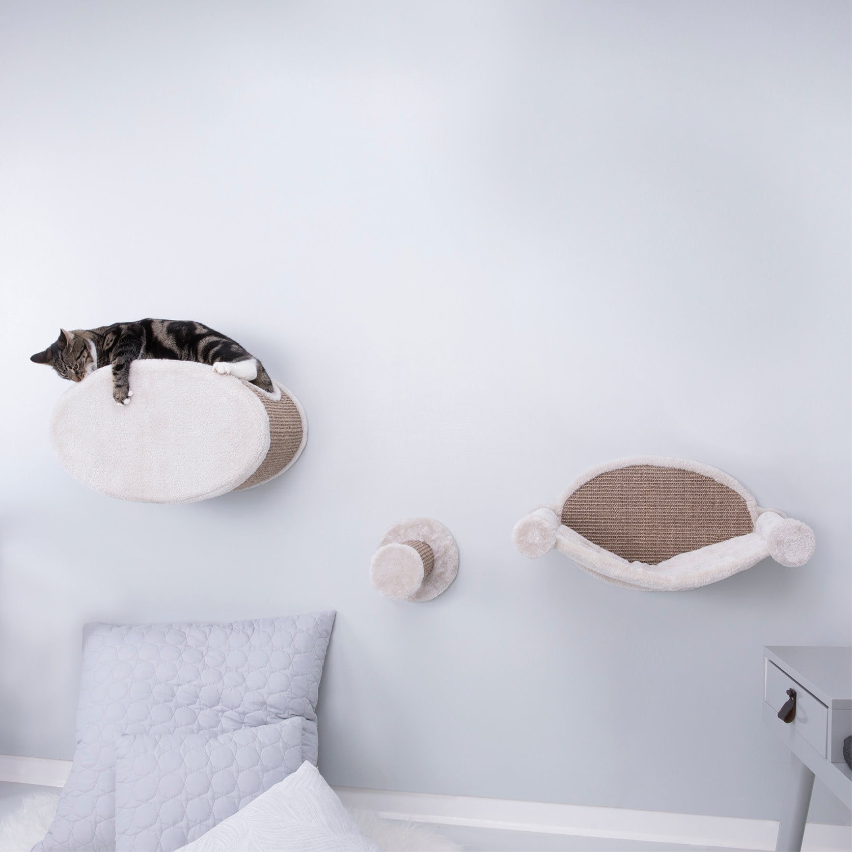 TRIXIE Liam Multi-Level Wall Mounted Cat Perch-Lounge Set, Brown