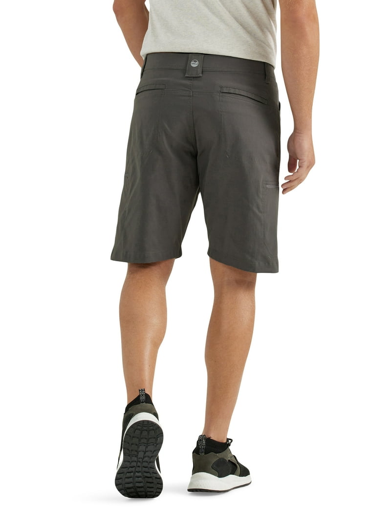Wrangler men's Outdoor Performance Zip Cargo Short - Walmart.com