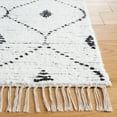 thumbnail image 3 of SAFAVIEH Casablanca Dreda Geometric Cotton Area Rug, Ivory/Black, 8' x 10', 3 of 8