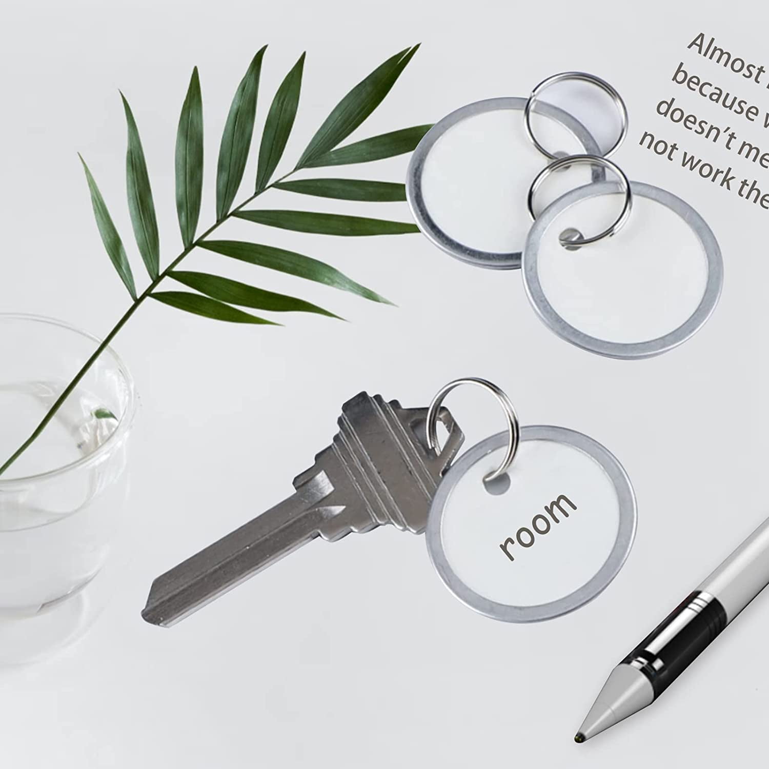 150 Pieses Metal Rim Tags Key Tags 1.57 Inch Large Round Paper Tags with Metal Rings for Car Keys and Door Keys,White by