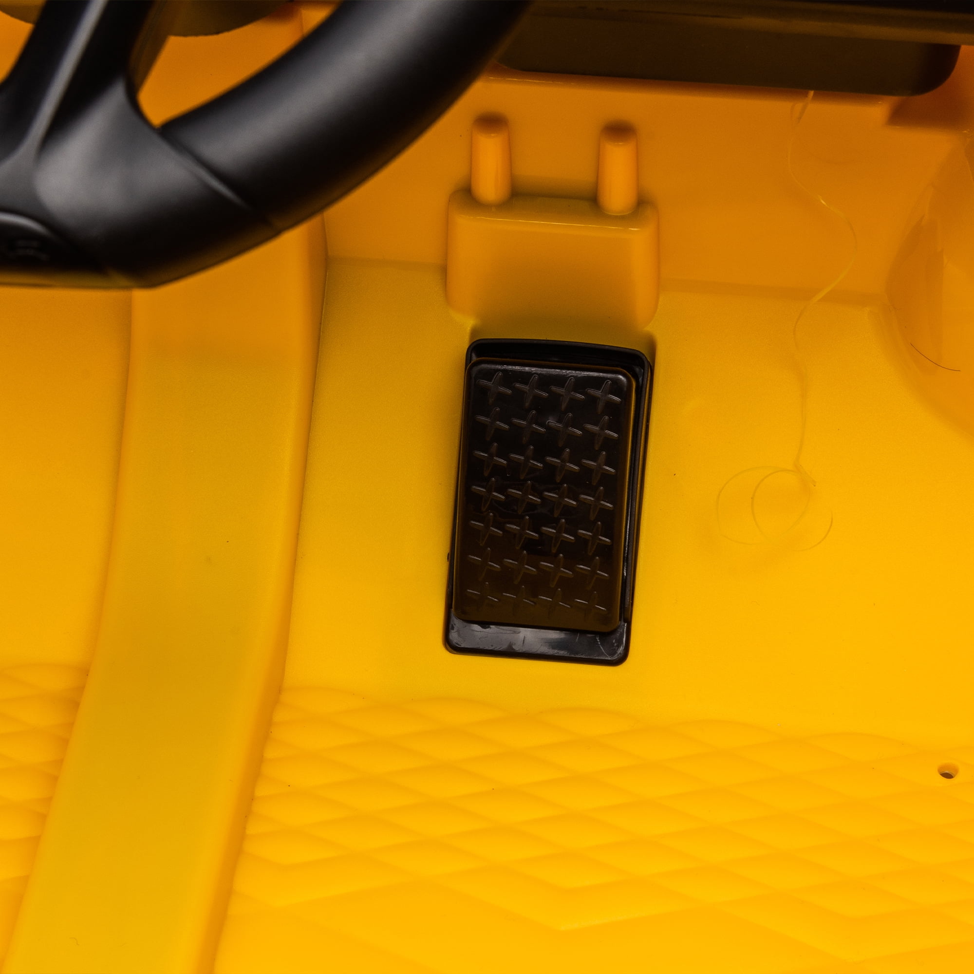 CIPACHO 12 V Licensed Bentley Mulsanne Kids Electric Ride On Cars 4 Wheels Battery Powered Sports Car Toy, Parents Control, Sound System, LED Headlights, Yellow CIPACHO 12 V Licensed Bentley Mulsanne Kids Electric Ride On Cars 4 Wheels Battery Powered Sports Car Toy, Parents Control, Sound System, LED Headlights, Yellow