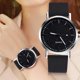 thumbnail image 1 of Relojes casuales de cuarzo para mujer Reloj de pulsera con esfera redonda de cuero minimalista (negro) Tmvgtek Para estrenar, 1 of 6