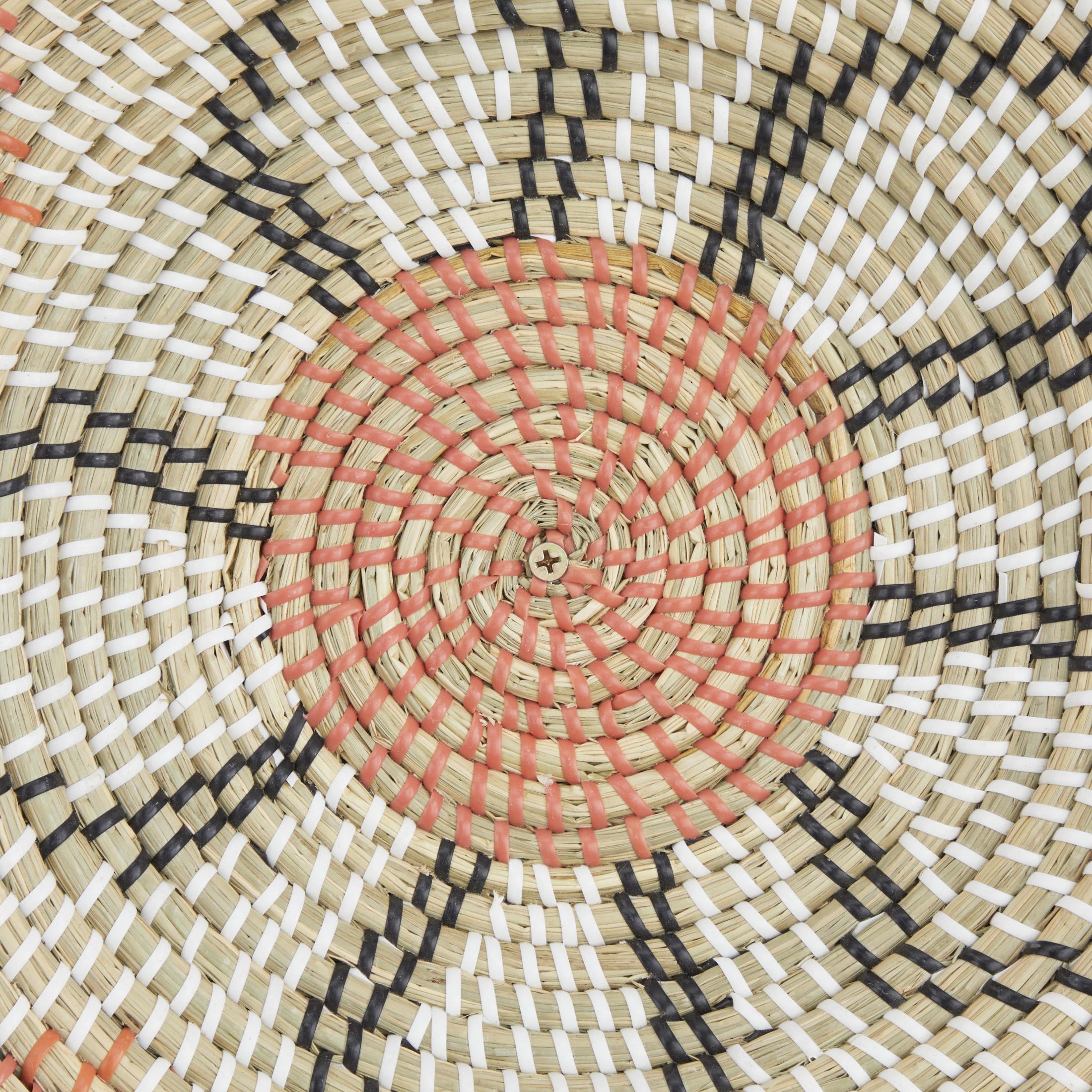 DecMode Orange Seagrass Handmade Patterned Basket Plate Wall Decor (6 Count)