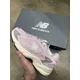 thumbnail image 3 of NEW BALANCE 725 ML725BD PINK 100% AUTHENTIC US MEN /WOMEN SIZE WIDTH (D), 3 of 6