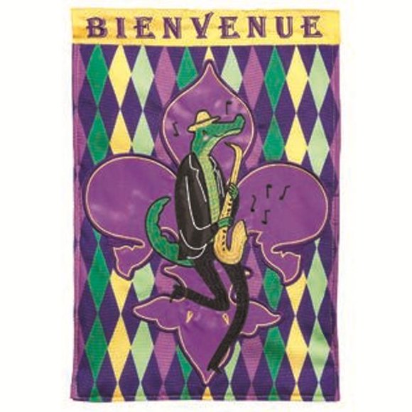 Magnolia Gardens m011382 13 x 18 in. Double Applique Alligator with FLD Polyester & Print Garden Flag