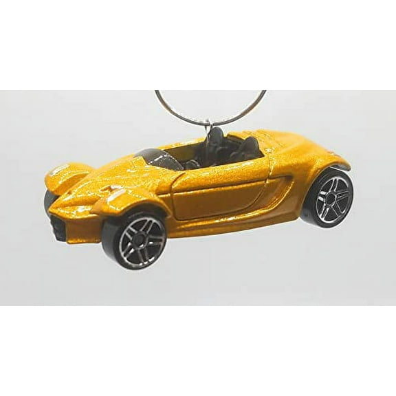 Christmas Ornament for Hyundai Spyder Convertible Gold