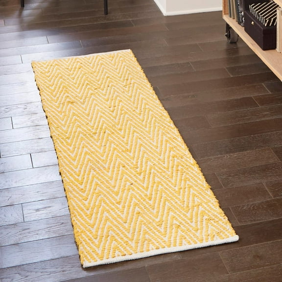 Unique Loom Chindi Chevron Collection Area Rug - Claire (2' 7" x 10' Runner Yellow/Ivory)