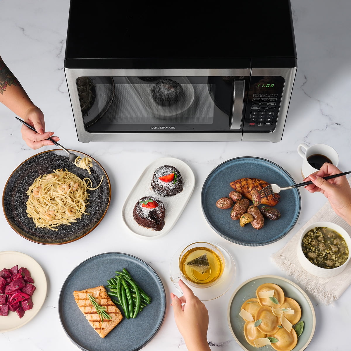 Farberware 1.2 cu ft Microwave Oven, 1000W Compact Microwave Oven with LED Display, Stainless Grill
