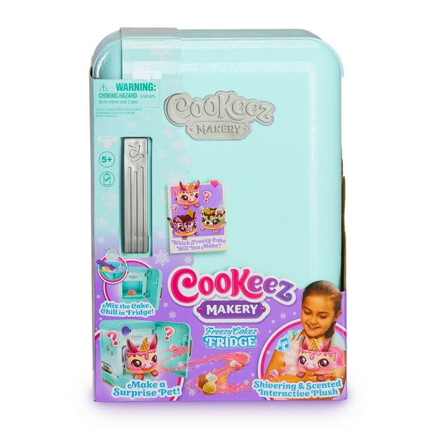 Cookeez Makery Freezy Cakez. Mix & Decorate your plush best friend