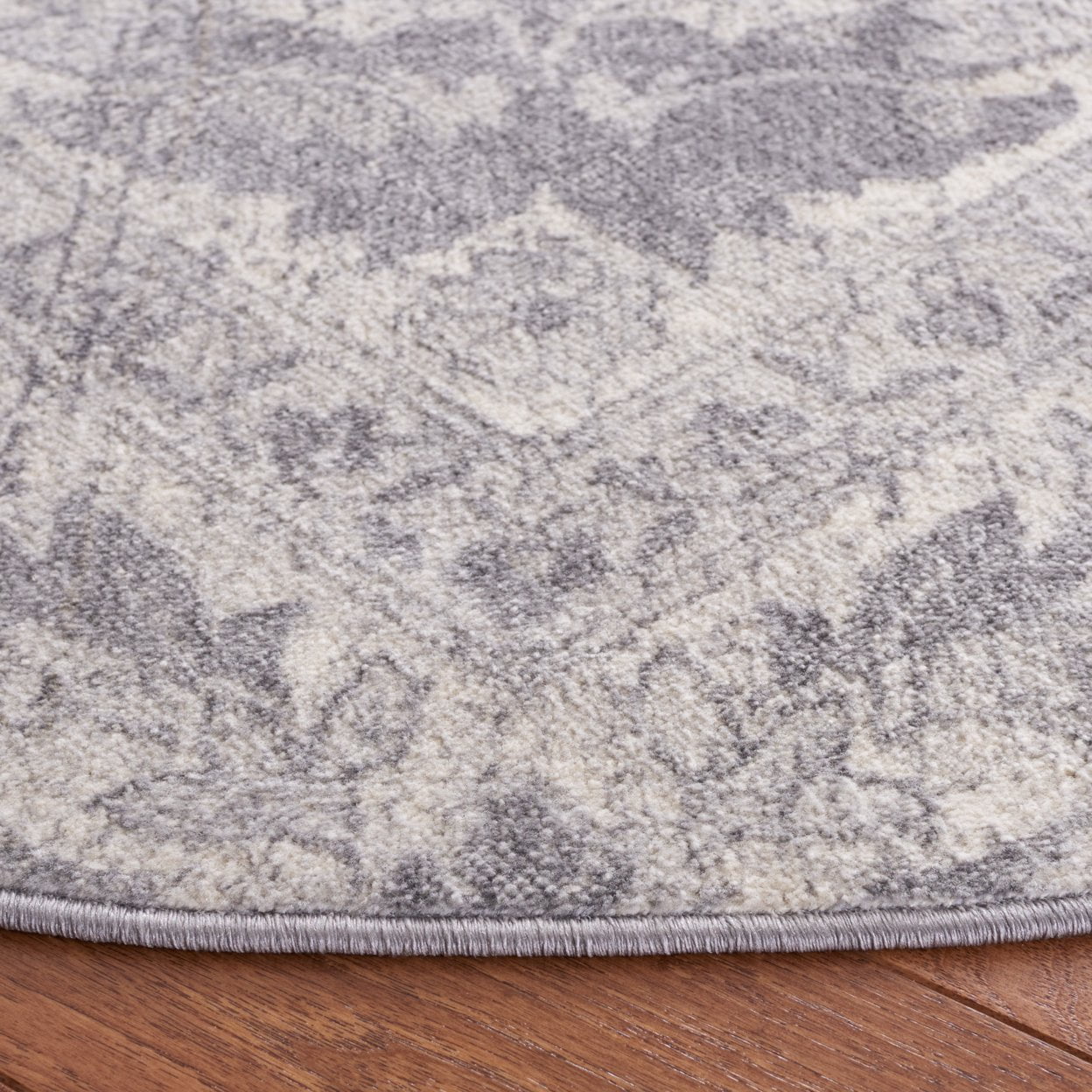 SAFAVIEH Brentwood Zharko Oriental Area Rug, 4' x 6', Grey/Light Grey