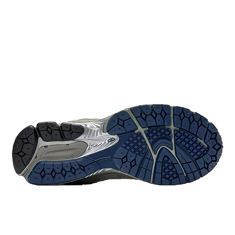 New Balance 2002R Light Grey / Silver ML2002RA Men's Size 5.5