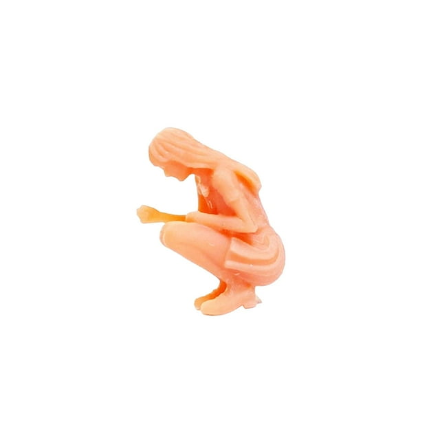 Unpainted 1/64 People Figures, Assorted Poses Mini Resin Miniature People for Miniature Scene Photography Props Sand Table Decor Collection Squatting Girl