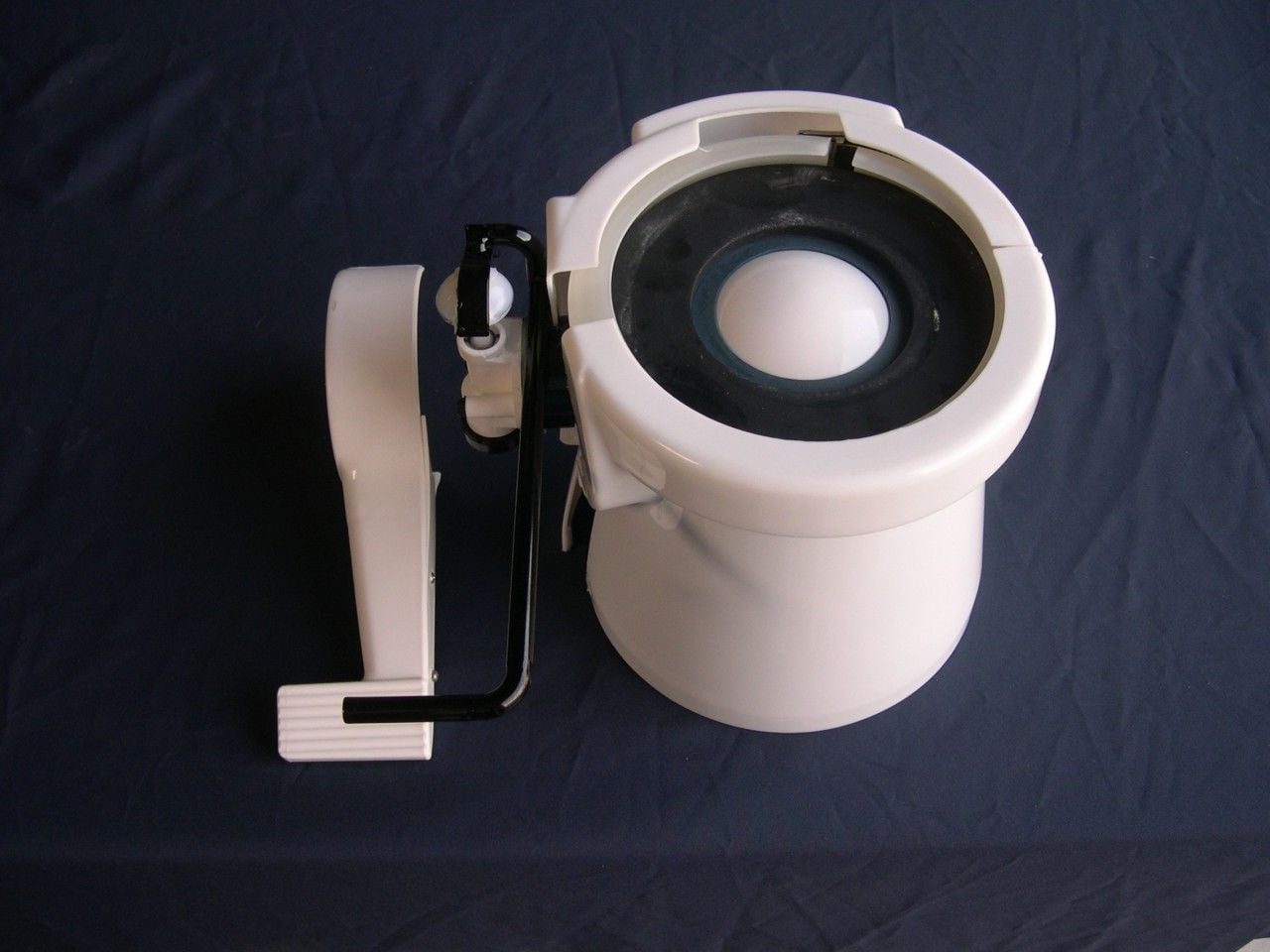 Dometic 385310120 Sealand Base Kit for 910 510 510+ & 2010 White