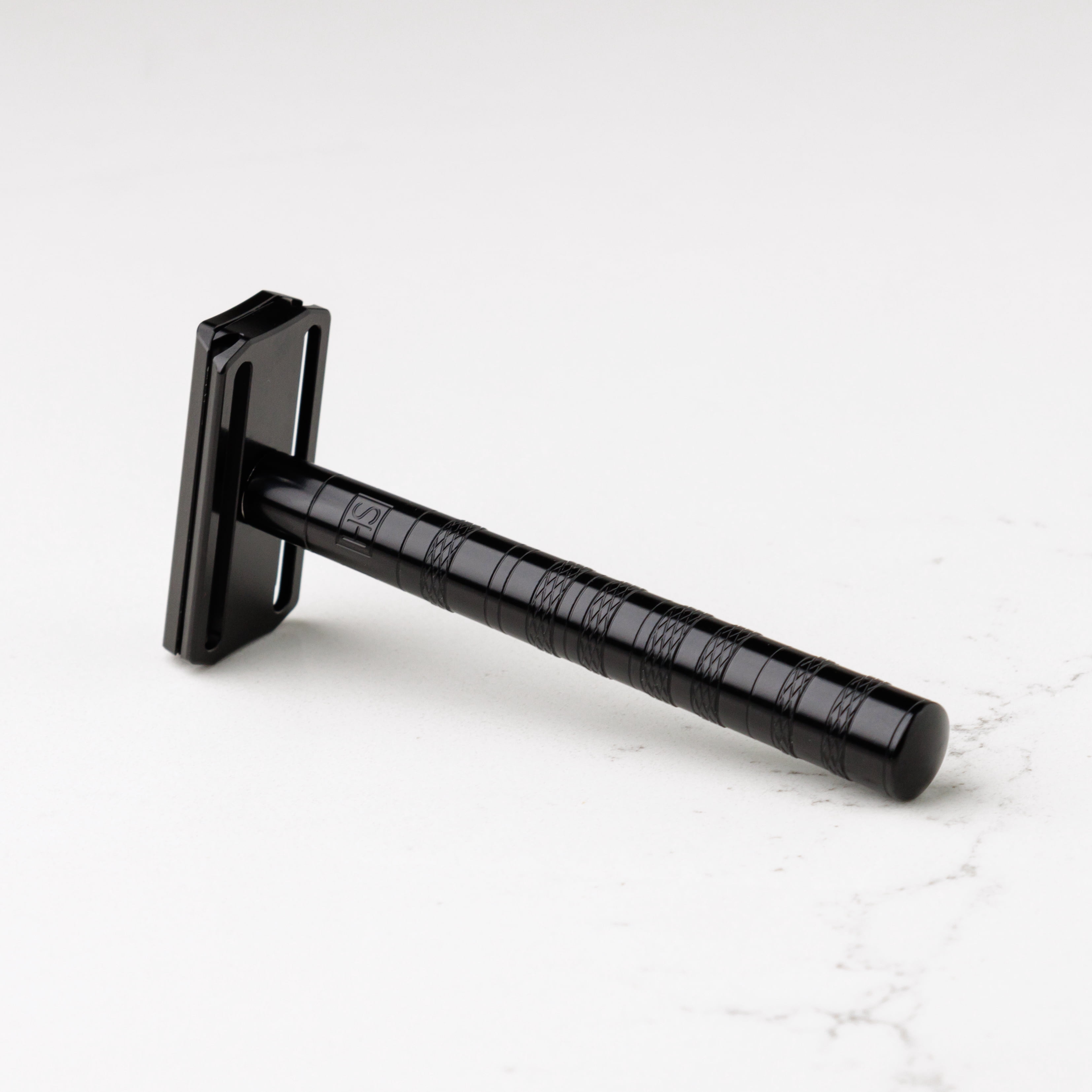 Henson Shaving Aluminum AL13 Mild DE Safety Razor-Jet Black