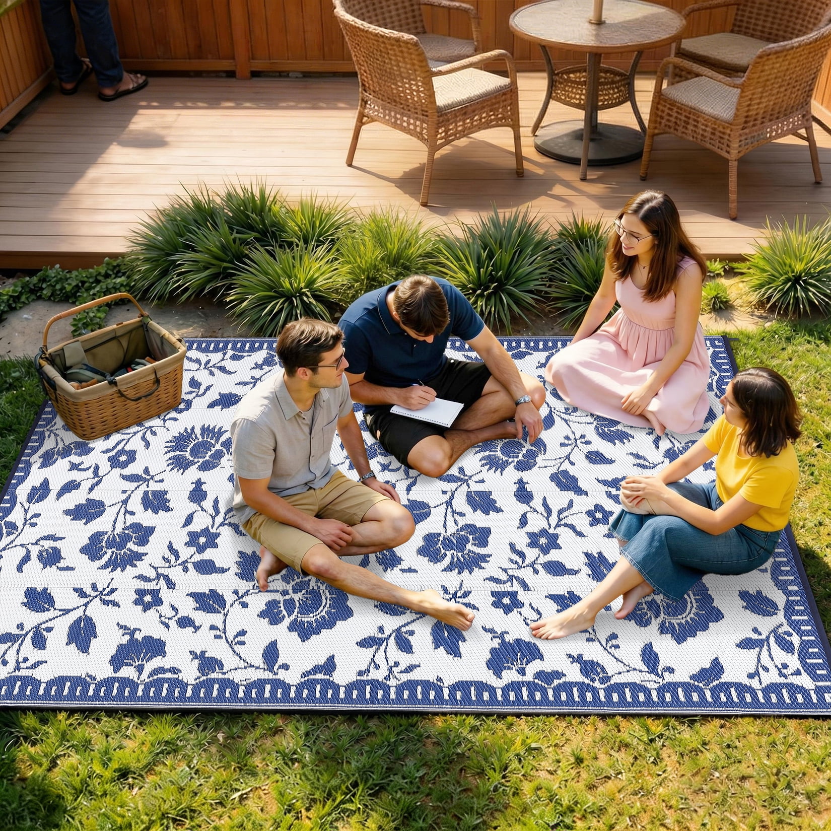 Nanan 5'x8' Outdoor Rug Waterproof Plastic Straw Patio Rug Floral Reversible Mat for Balcony Camping Picnic Beach RV Porch, Dark Blue/ White