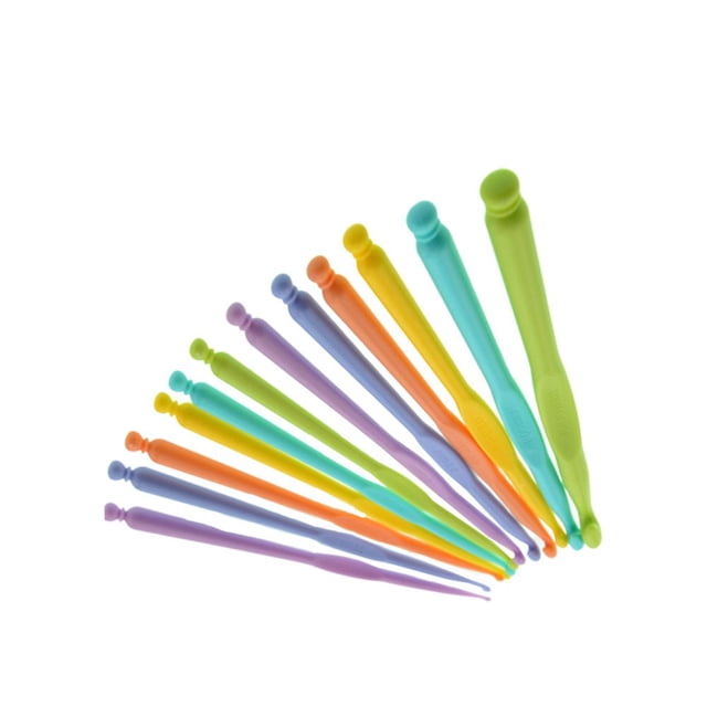 CNKOO 12Pcs Candy Color ABS Crochet Needle Woolen Knitting Tools Colorful Weaving Supplies for Practice Professional Craft