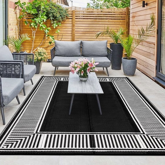 HIWEAVER 8' x 10' Black/White Outdoor Rug PP Plastic Straw Woven Waterproof Patio Rug with Border Portable Outside Carpet for Balcony Deck Picnic Garden Decor