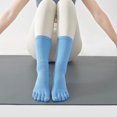 thumbnail image 1 of Calcetines de yoga Presión profesional Tubo alto Pilates Calcetines deportivos Pegamento Antideslizante Algodón Tubo medio Punta dividida Calcetines de cinco dedos, 1 of 2