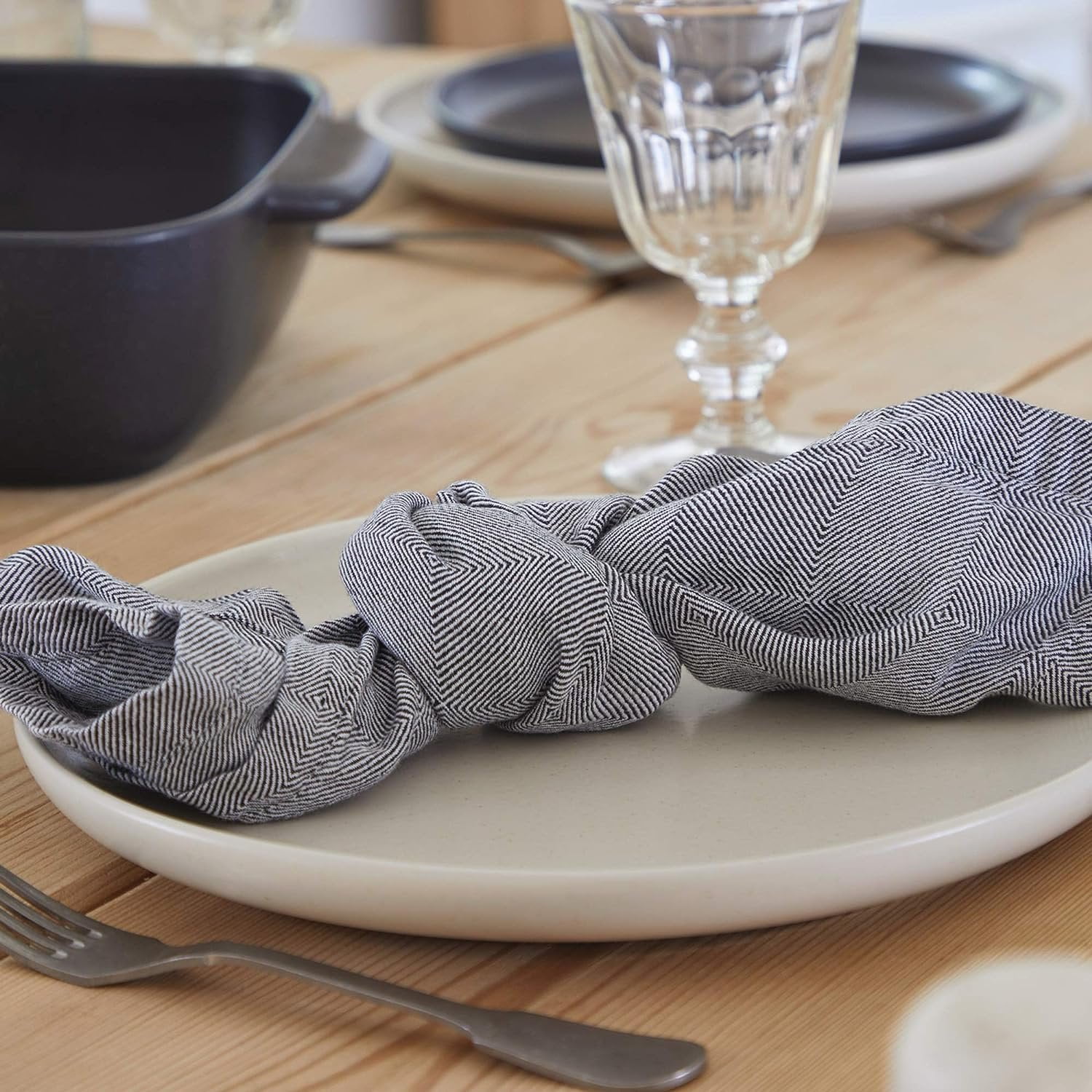 Casafina Emilia Napkin - Thumbnail 3