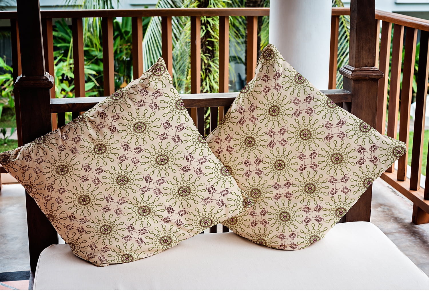 Simply Daisy 20" x 20" Sun Tile Indoor/Outdoor Polyester Throw Pillow, Olive