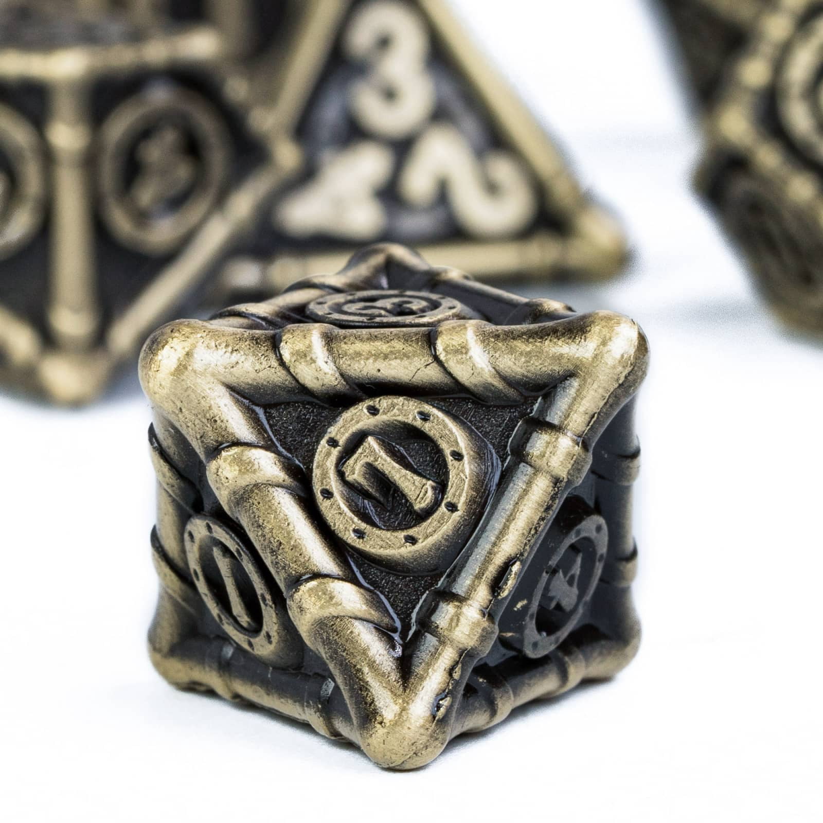 Cusdie 7 Pcs DND Metal Dice, Steampunk Style Polyhedral Dice Set, Metal Dice Set for Role Playing Game D&D Dice MTG Pathfinder