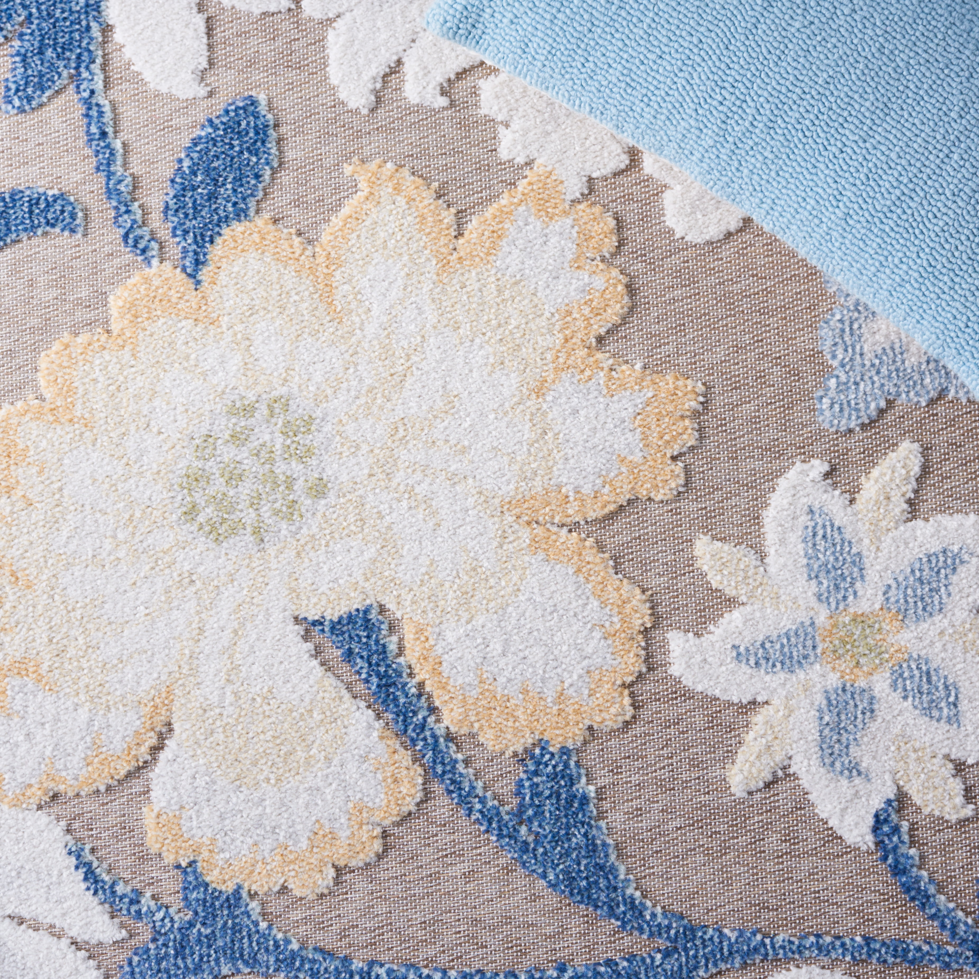 SAFAVIEH Sarasota Averill Floral Indoor/Outdoor Runner Rug, Navy/Brown, 2'3" x 9'