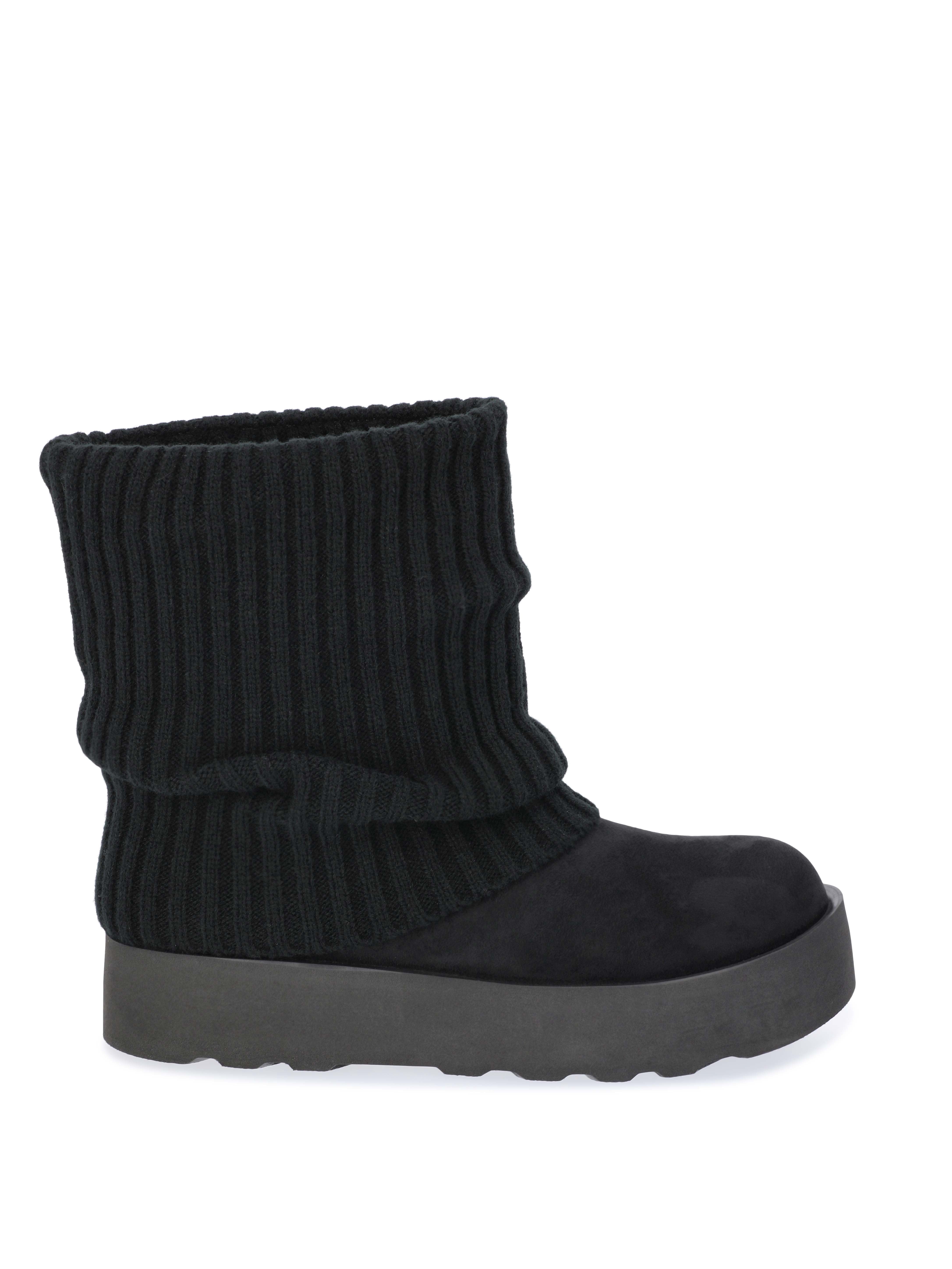 No Boundaries Women's Foldover Sweater Faux Fur Boots