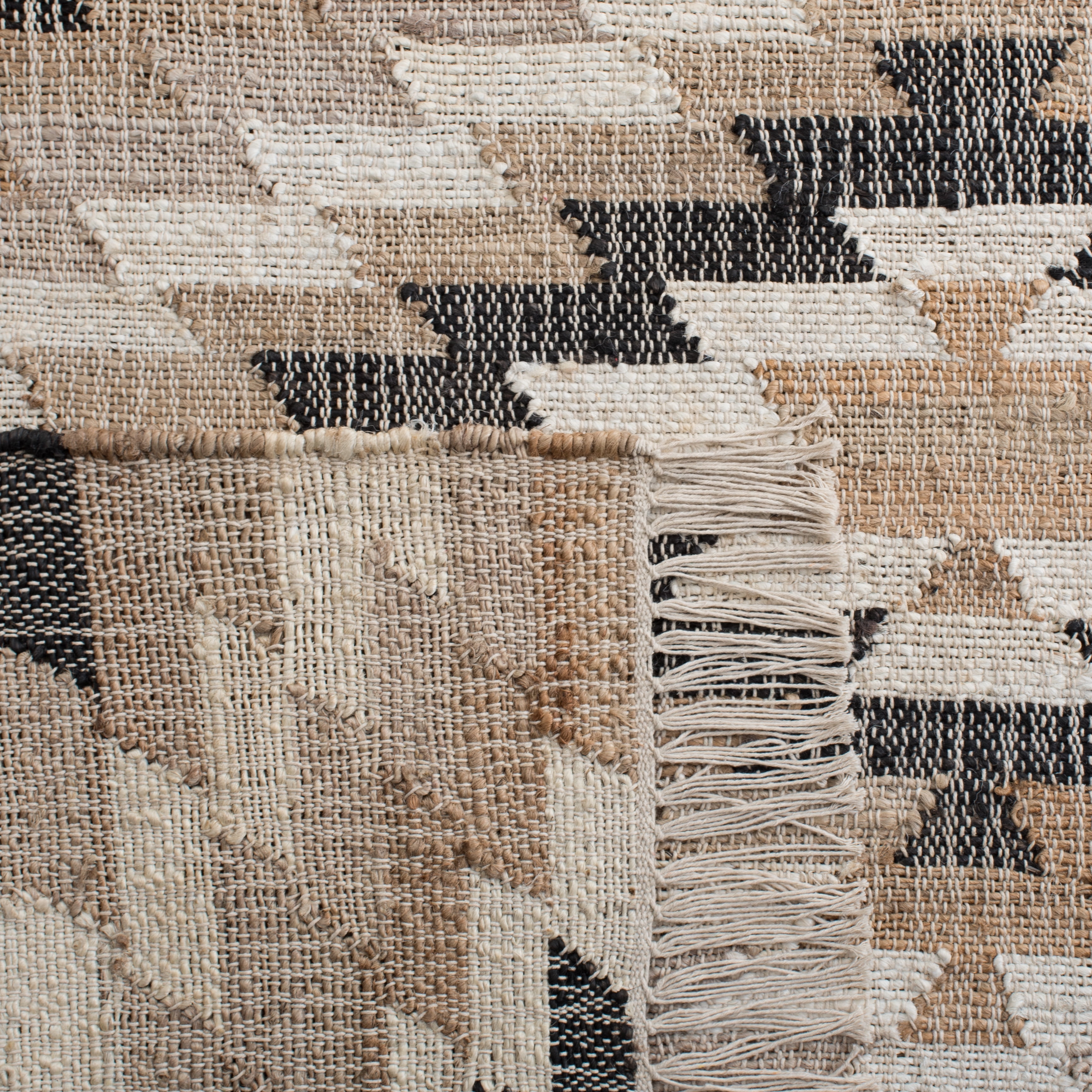 SAFAVIEH Natural Fiber Watson Geometric Area Rug, Natural/Black, 5' x 8'