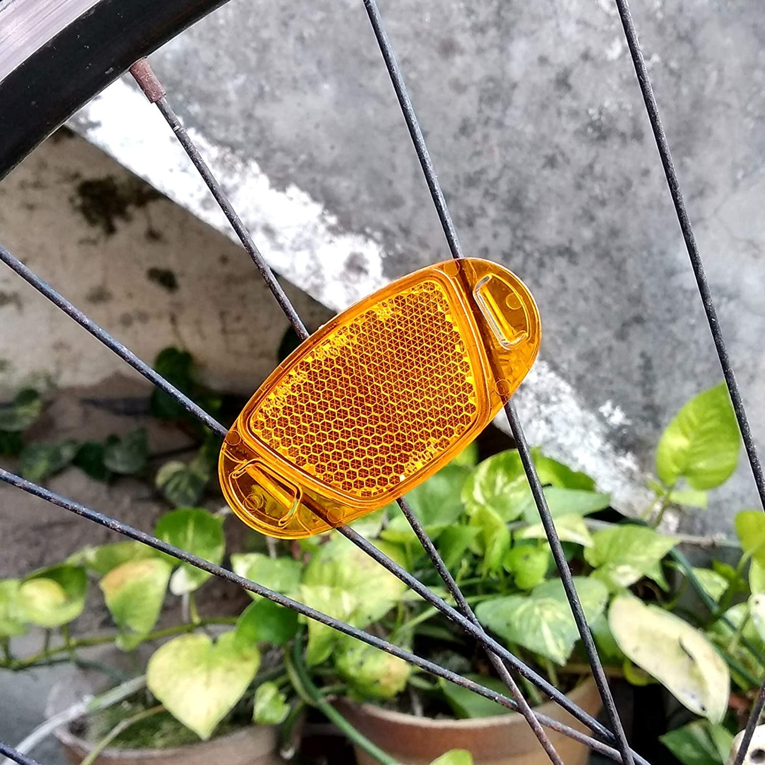 wheel reflector