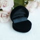 thumbnail image 3 of Anillo de joyería de terciopelo en forma de hermosa pendiente del corazón caja de la caja de almacenamiento caja de regalo (Negro), 3 of 4