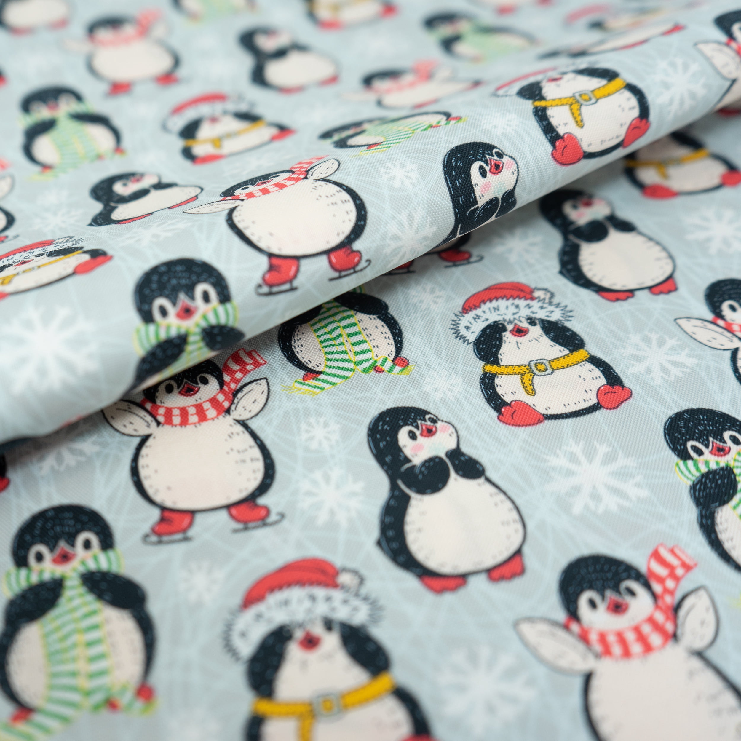 Singer Cotton Print Fabric, 100% Cotton, 1 Yard Precut, Penguins