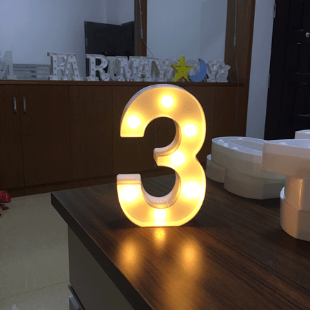 Light Up Letter LED Alphabet PlasticParty Sign Wedding Festival Stand Decoration (Number - 3)