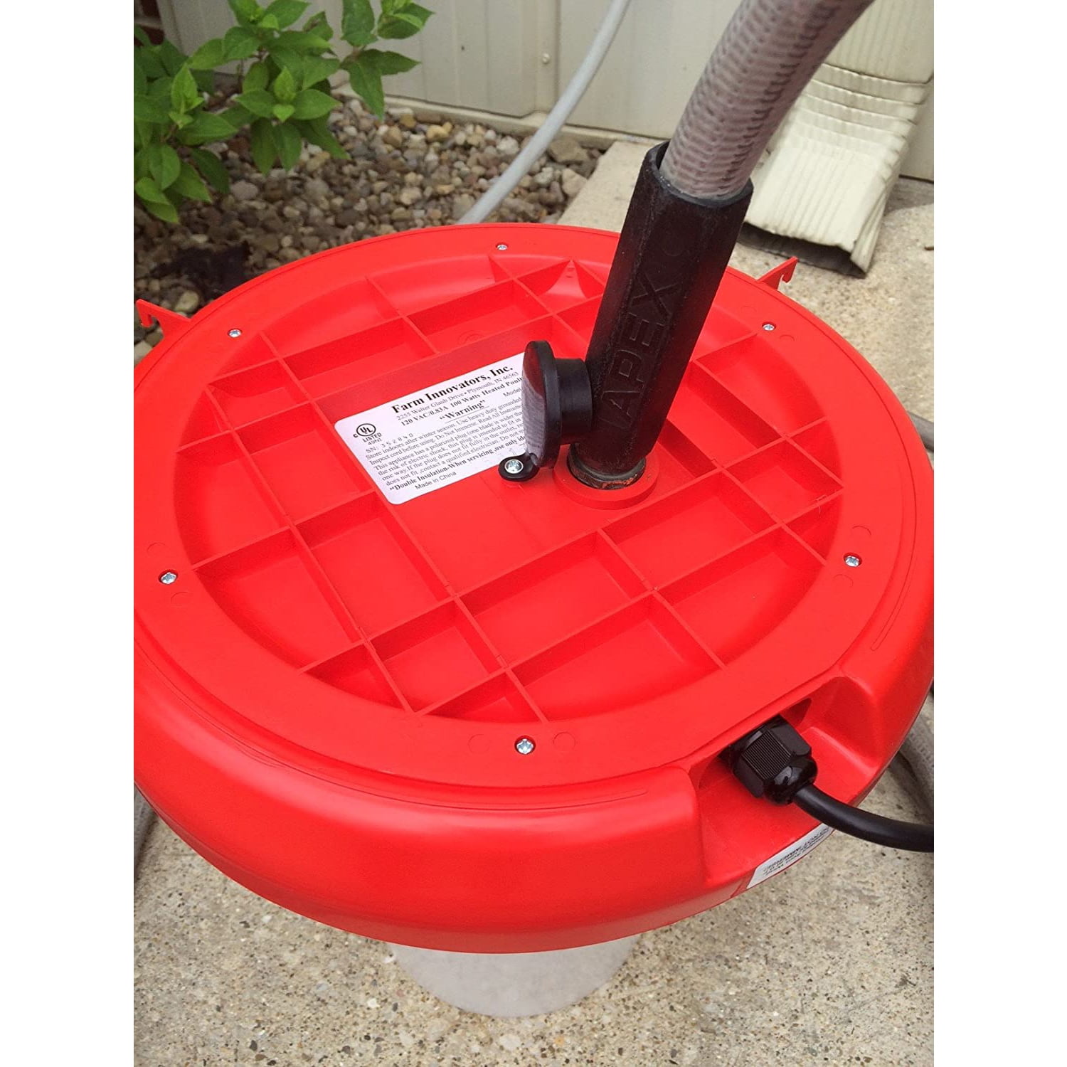 Farm Innovators HPF-100 Heated Hanging Poultry Water Fountain, Red (4 Pack)