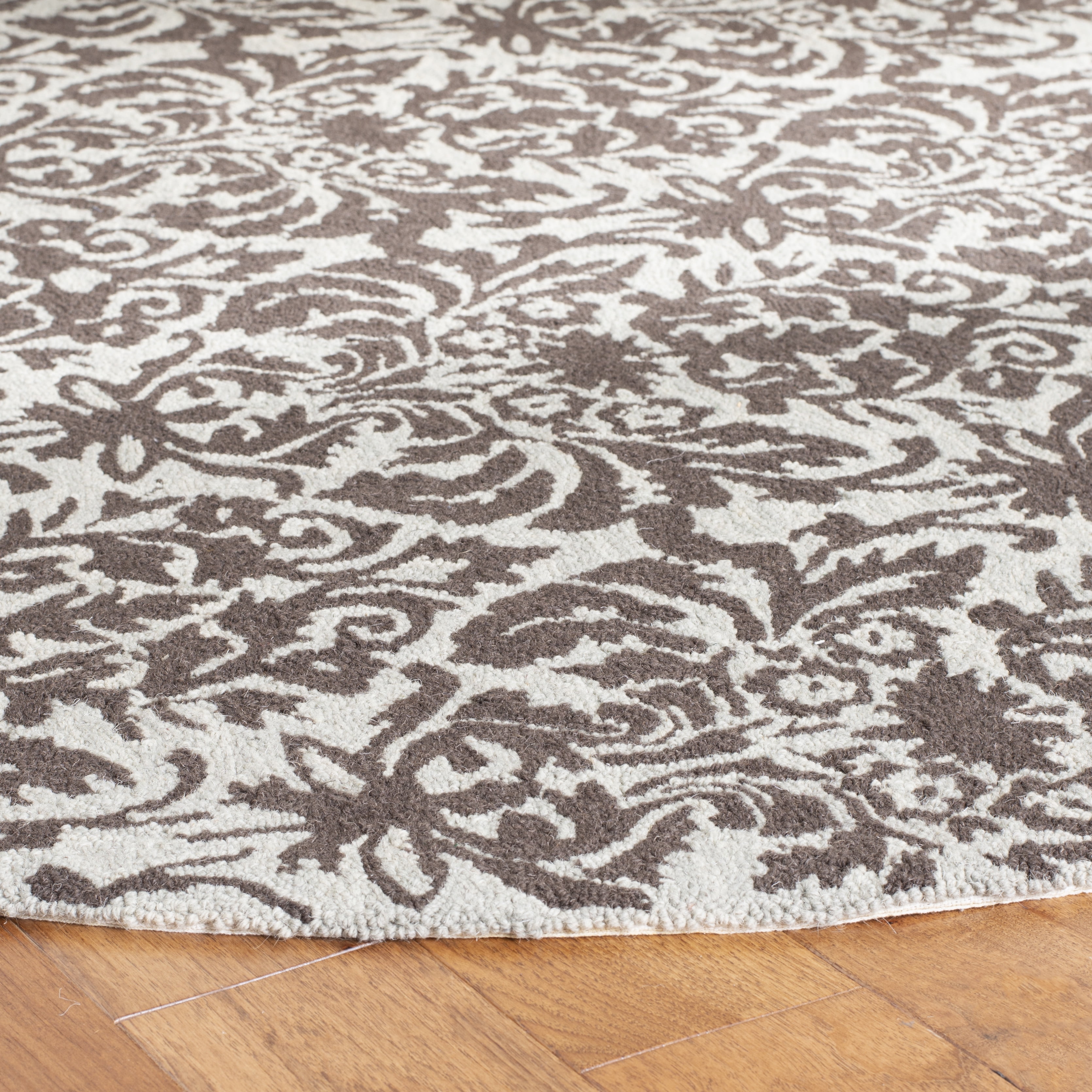 Safavieh Chelsea Jackalyn Geometric Area Rug, Sage/Chocolate, 5'6" x 5'6" Round