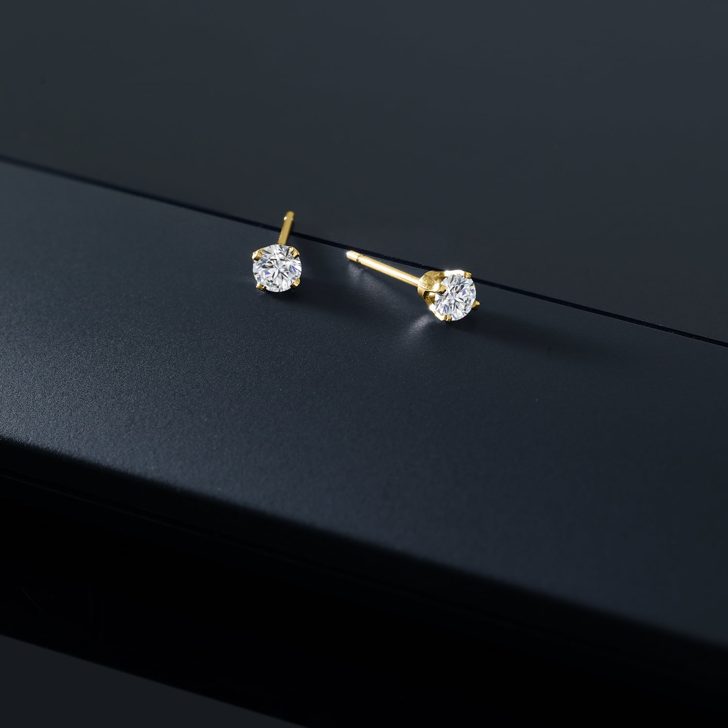 Gem Stone King 14K Yellow Gold Lab Grown Diamond Stud Earrings for Women Men (0.20 Cttw, E-F Color, VS1-VS2 Clarity)
