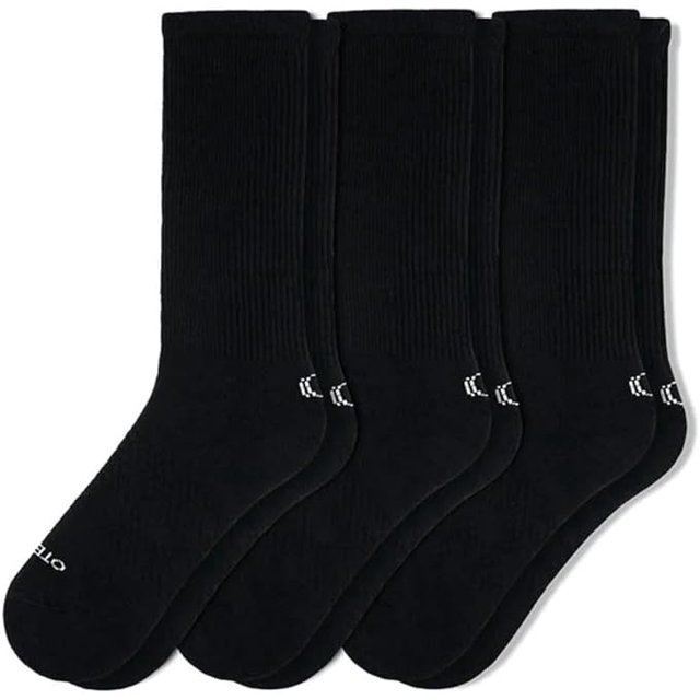 OTECKA Unisex Basic Crew Socks with Moisture-Wicking - Cushion Comfort Crew Socks, Black- 3 Packs, Small-Medium